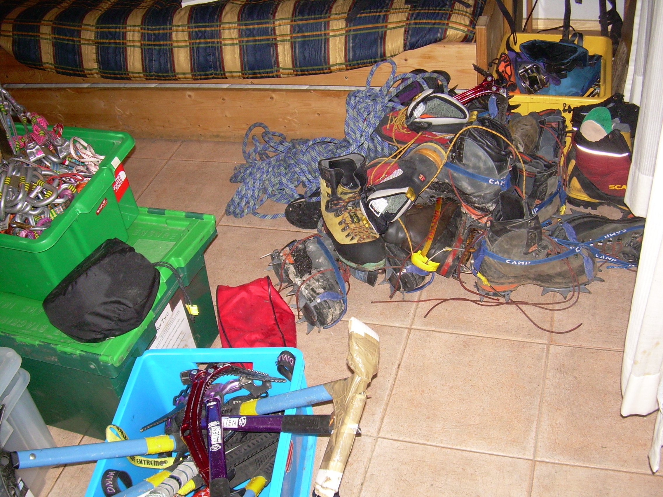 Climbing kit 1.JPG